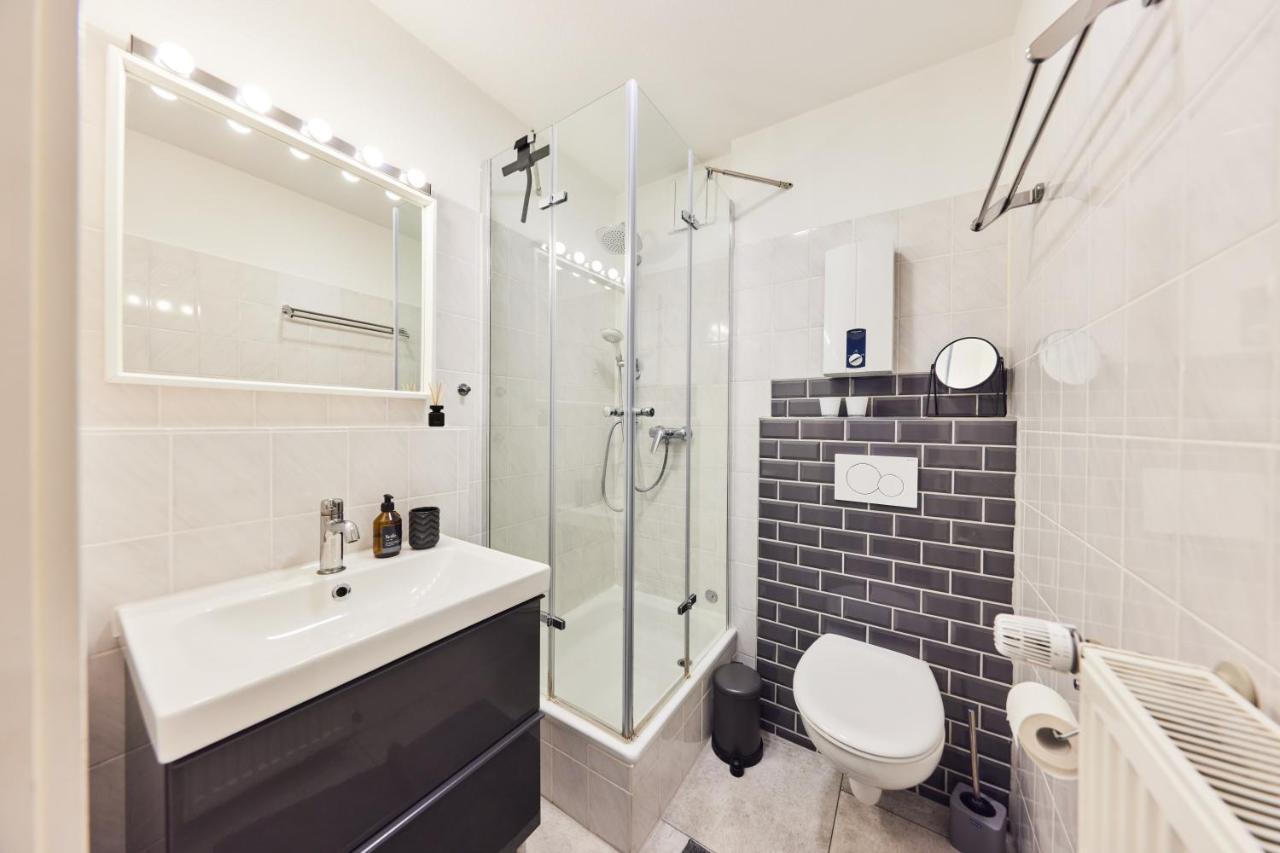 Kvartier2 In Top-Lage, 5 Min Zur Bali-Therme Und Gop, Hdz, Arbeitsplatz, Boxspringbett Бад-Ейнгаузен Екстер'єр фото