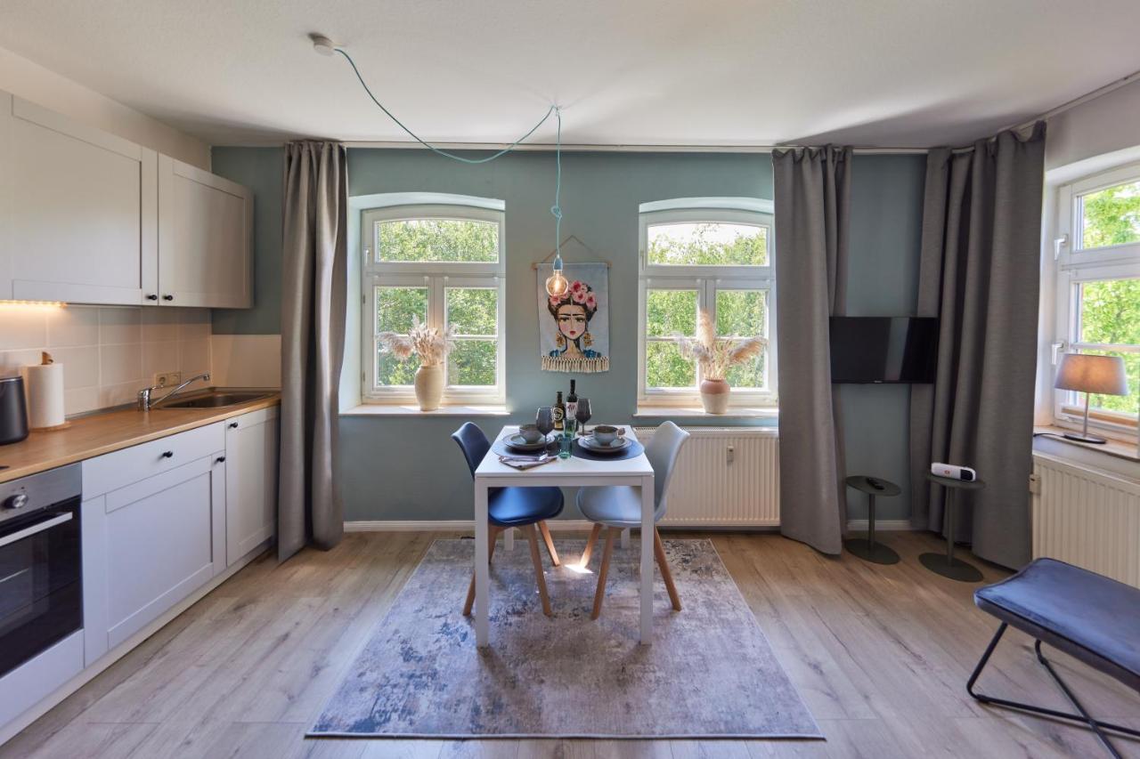 Kvartier2 In Top-Lage, 5 Min Zur Bali-Therme Und Gop, Hdz, Arbeitsplatz, Boxspringbett Бад-Ейнгаузен Екстер'єр фото